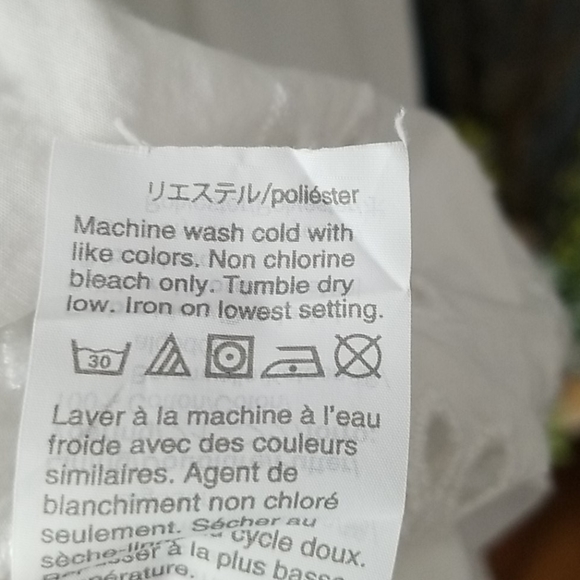 Women's eyelet tunic top - Picture 6 of 7